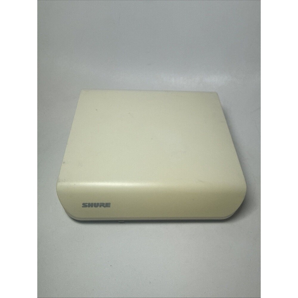 Shure UA864US Wideband Panel Antenna 470 - 698 MHz
